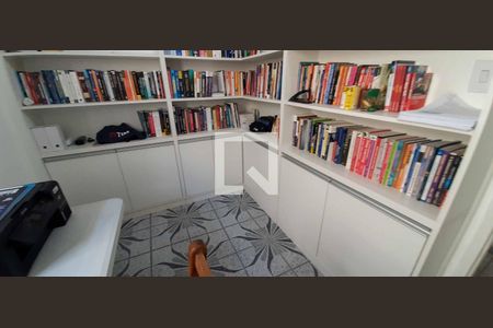 Casa à venda com 159m², 3 quartos e 2 vagasQuarto 