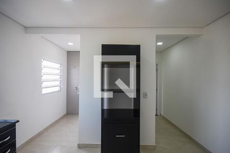 Sala de apartamento para alugar com 1 quarto, 26m² em Jardim Santo Antonio, São Paulo