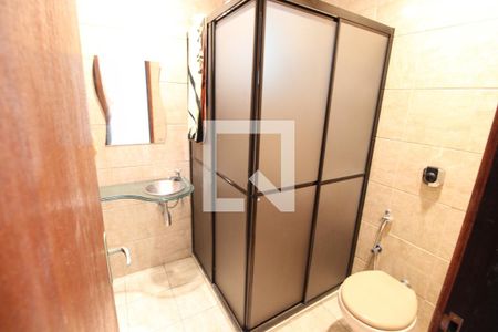 Casa à venda com 301m², 8 quartos e sem vagaBanheiro 3 do 2º imóvel 