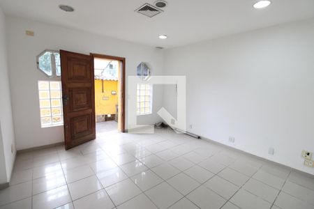 Casa à venda com 301m², 8 quartos e sem vagaSala do 2º imóvel 