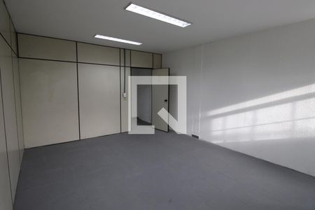 Casa à venda com 301m², 8 quartos e sem vagaQuarto 5