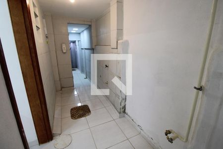 Casa à venda com 301m², 8 quartos e sem vagaÁrea de Serviço
