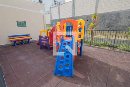Apartamento à venda com 48m², 2 quartos e 1 vagaÁrea Comum - Playground