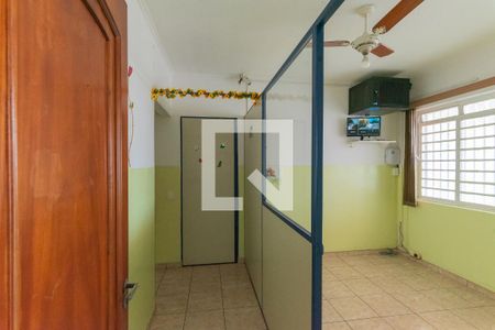 Sala de casa para alugar com 2 quartos, 160m² em Jardim Carlos Lourenço, Campinas