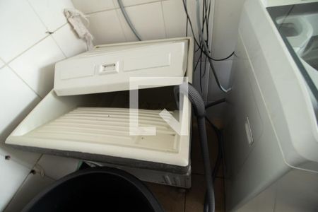 Casa à venda com 200m², 4 quartos e 1 vagaÁrea de Serviço 2