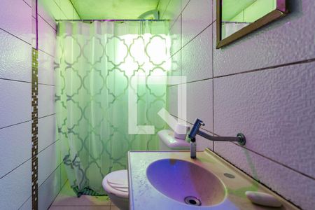 Casa para alugar com 300m², 3 quartos e 5 vagasBanheiro