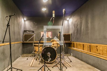 Casa para alugar com 300m², 3 quartos e 5 vagasEscritório