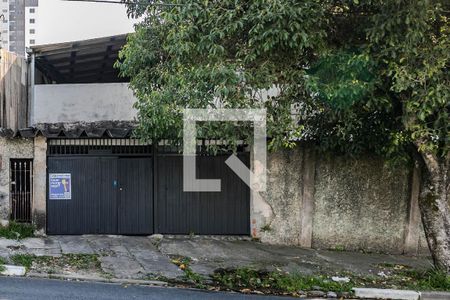 Casa para alugar com 300m², 3 quartos e 5 vagasFachada