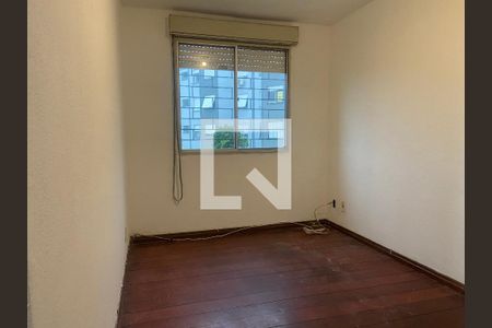 Sala de apartamento à venda com 2 quartos, 55m² em Jardim Itu, Porto Alegre