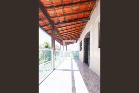 Varanda da Sala 1 de casa para alugar com 3 quartos, 110m² em Mantiqueira, Belo Horizonte