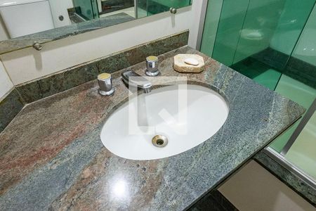 Apartamento para alugar com 32m², 1 quarto e 1 vagaSuíte - Banheiro