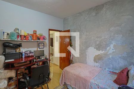 Casa à venda com 300m², 2 quartos e 2 vagas Casa à venda com 300m², 2 quartos e 2 vagasQuarto 2