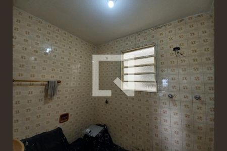 Casa para alugar com 326m², 3 quartos e 2 vagasBanheiro 1