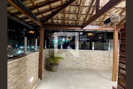 Apartamento à venda com 150m², 3 quartos e 1 vaga Apartamento à venda com 150m², 3 quartos e 1 vagaCobertura