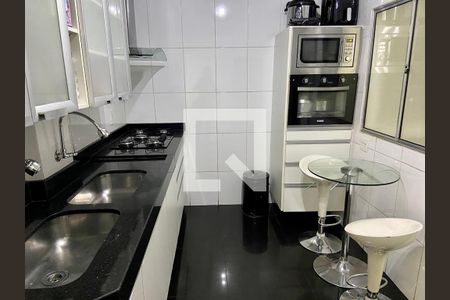 Cozinha e Área de Serviço de apartamento à venda com 2 quartos, 140m² em Santa Lúcia, Belo Horizonte