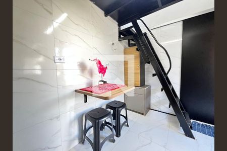 Cozinha de kitnet/studio para alugar com 1 quarto, 50m² em Região dos Lagos (sobradinho), Brasília