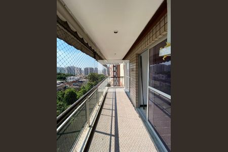 Varanda de apartamento para alugar com 3 quartos, 96m² em Todos Os Santos, Rio de Janeiro