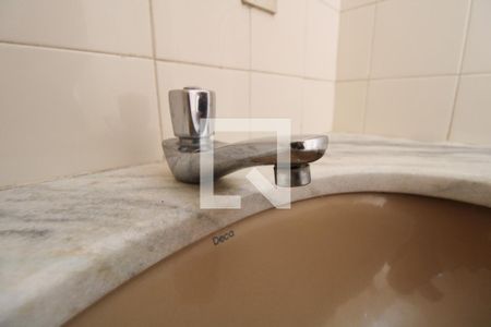 Casa à venda com 550m², 4 quartos e 5 vagas Casa à venda com 550m², 4 quartos e 5 vagasBanheiro de Serviço