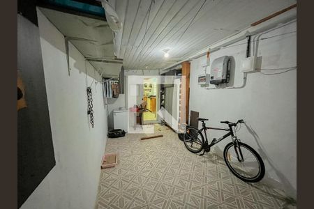 Casa à venda com 98m², 3 quartos e 1 vaga Casa à venda com 98m², 3 quartos e 1 vagaGaragem
