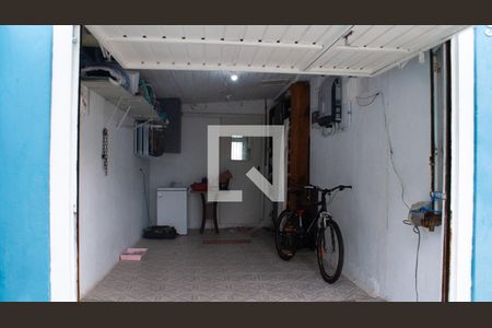 Casa à venda com 98m², 3 quartos e 1 vaga Casa à venda com 98m², 3 quartos e 1 vagaGaragem