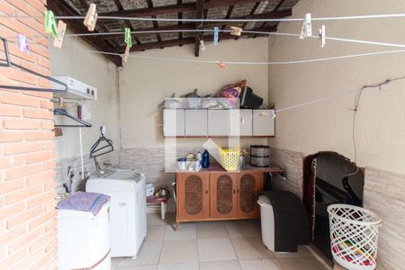 Casa à venda com 130m², 2 quartos e 2 vagasÁrea de Serviço