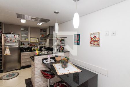 Casa à venda com 130m², 2 quartos e 2 vagasCozinha  