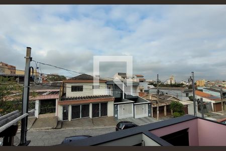 Casa à venda com 200m², 3 quartos e 2 vagas Casa à venda com 200m², 3 quartos e 2 vagasVista
