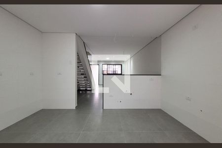 Casa à venda com 200m², 3 quartos e 2 vagas Casa à venda com 200m², 3 quartos e 2 vagasCozinha