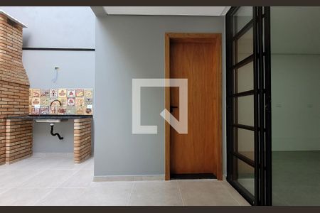 Casa à venda com 200m², 3 quartos e 2 vagas Casa à venda com 200m², 3 quartos e 2 vagasLavanderia