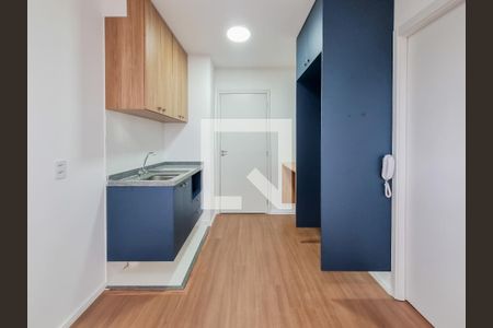 Sala e Cozinha de kitnet/studio para alugar com 1 quarto, 24m² em Butantã, São Paulo