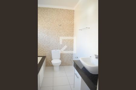 Banheiro Suíte de casa de condomínio para alugar com 3 quartos, 160m² em Boqueirão, Curitiba