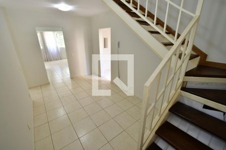 Sala 1 de casa de condomínio para alugar com 3 quartos, 188m² em Real Parque, Campinas