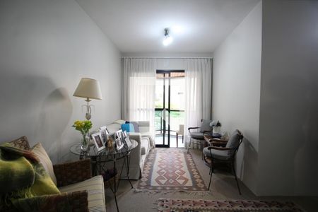 Sala de apartamento à venda com 2 quartos, 80m² em Vila Suzana, São Paulo