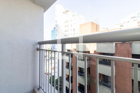 Varanda de kitnet/studio para alugar com 1 quarto, 26m² em Moema, São Paulo