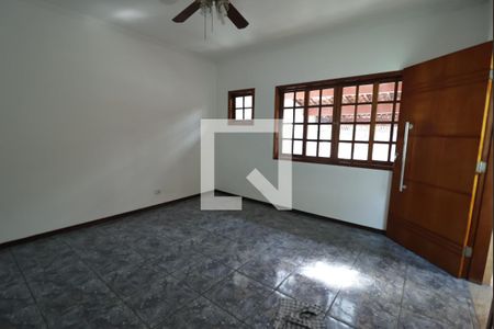 Sala de casa à venda com 2 quartos, 153m² em Chora Menino, São Paulo