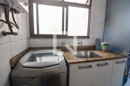 Apartamento à venda com 127m², 2 quartos e 2 vagasÁrea de Serviço