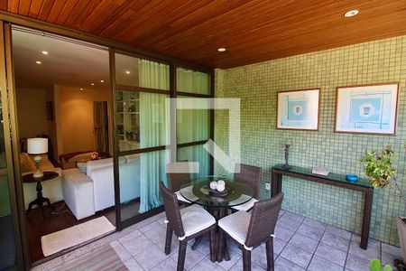 Apartamento à venda com 127m², 2 quartos e 2 vagasVaranda da Sala