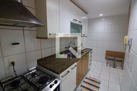 Apartamento à venda com 127m², 2 quartos e 2 vagasCozinha
