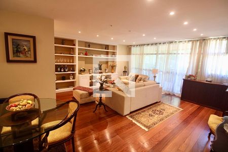 Sala de apartamento à venda com 2 quartos, 127m² em Barra da Tijuca, Rio de Janeiro