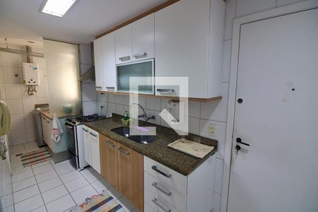 Apartamento à venda com 127m², 2 quartos e 2 vagasCozinha