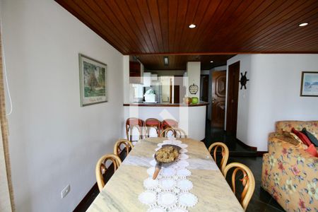 Sala de apartamento para alugar com 4 quartos, 115m² em Balneario Cidade Atlantica, Guarujá