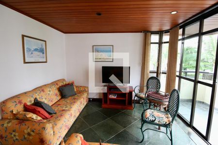 Sala de apartamento para alugar com 4 quartos, 115m² em Balneario Cidade Atlantica, Guarujá