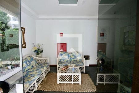 Apartamento para alugar com 115m², 4 quartos e 1 vagaHall de entrada