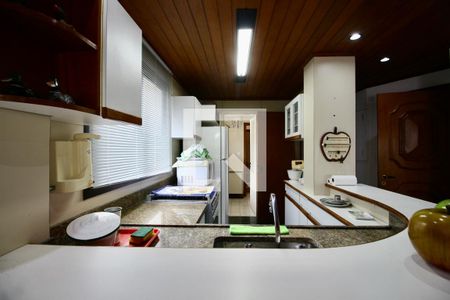 Apartamento para alugar com 115m², 4 quartos e 1 vagaCozinha