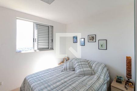 Apartamento à venda com 70m², 2 quartos e 2 vagas Apartamento à venda com 70m², 2 quartos e 2 vagasQuarto 2