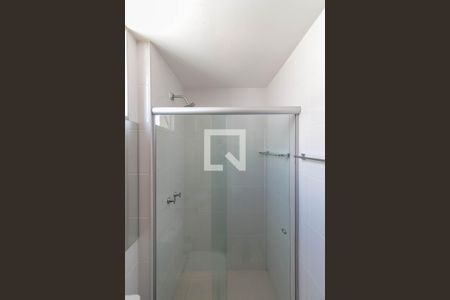 Apartamento à venda com 70m², 2 quartos e 2 vagas Apartamento à venda com 70m², 2 quartos e 2 vagasBanheiro 2