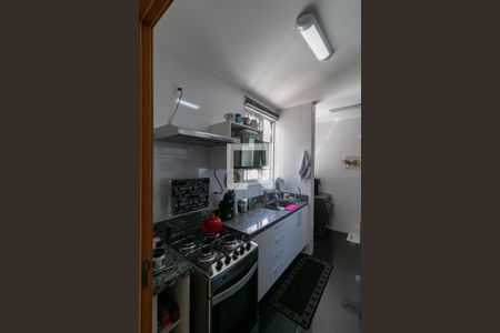 Apartamento à venda com 70m², 2 quartos e 2 vagas Apartamento à venda com 70m², 2 quartos e 2 vagasCozinha