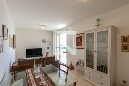 Sala de apartamento à venda com 2 quartos, 70m² em Engenho Nogueira, Belo Horizonte