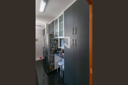 Apartamento à venda com 70m², 2 quartos e 2 vagas Apartamento à venda com 70m², 2 quartos e 2 vagasCozinha