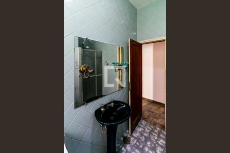 Casa à venda com 540m², 8 quartos e 3 vagas Casa à venda com 540m², 8 quartos e 3 vagasBanheiro